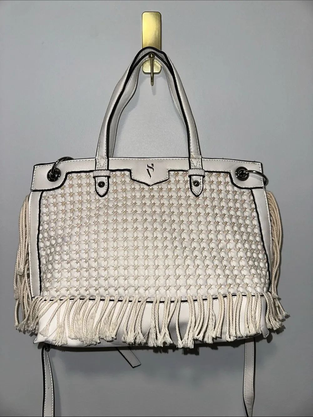 Simply Vera Vera Wang White Ivory basketweave tote bag fringe detailing